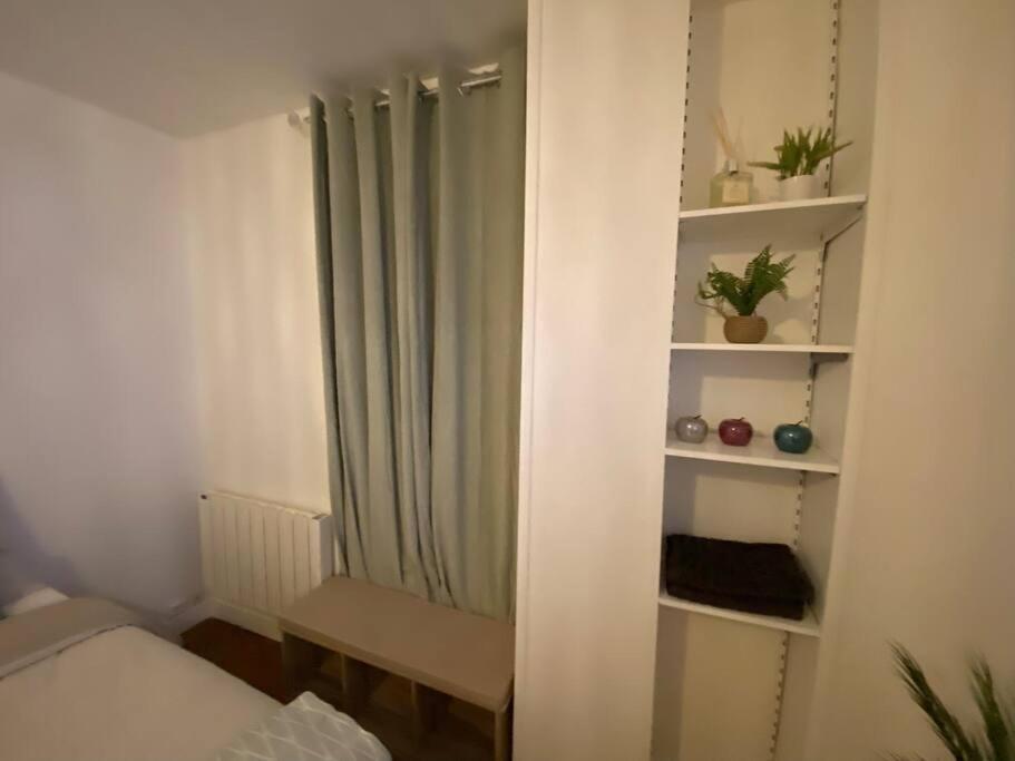 Studio Avec Lit Queen Size Au Pied Du Tramway 3. Villemomble Exterior foto